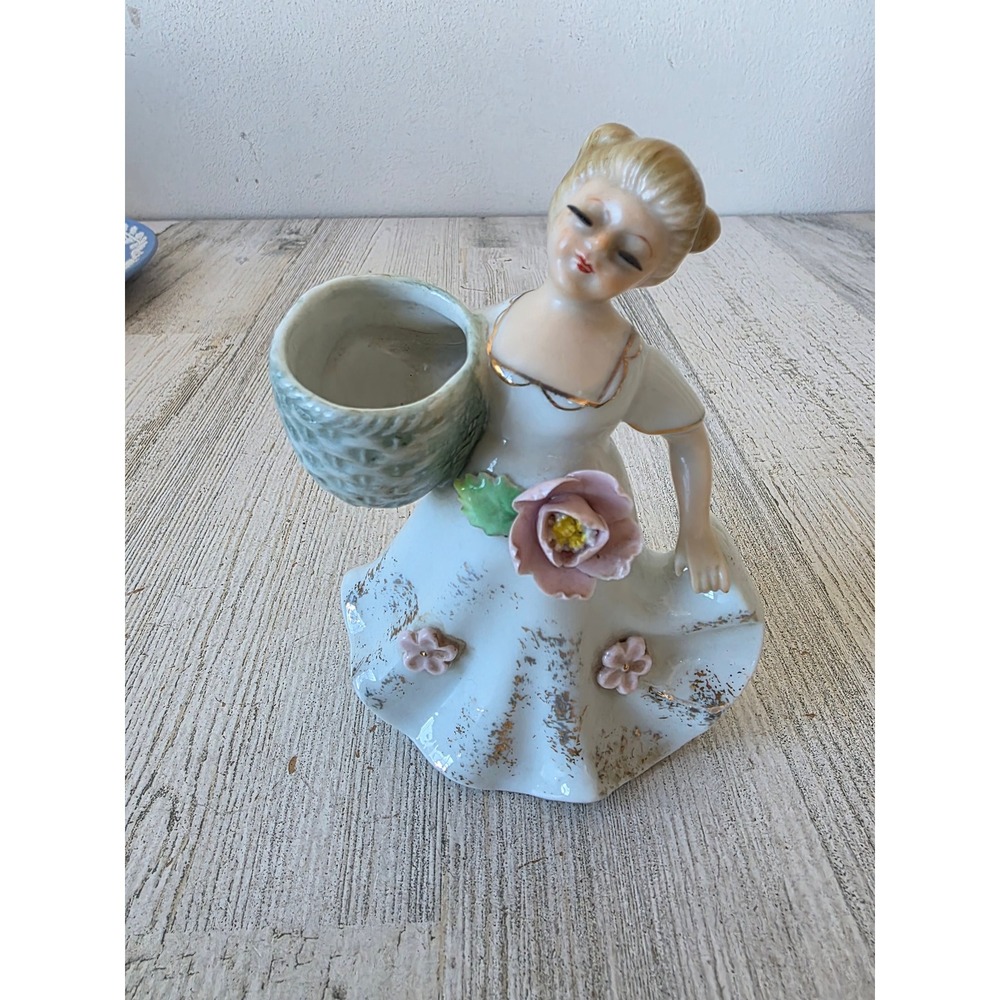 Vintage enesco Japan‎ girl basket planter flower trees Victorian statue figurine